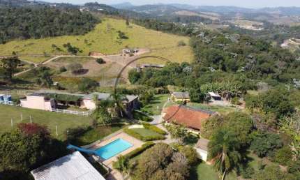 Fazenda à venda com cachoeira particular em Francisco Morato - 371.000m²