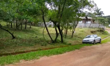 Terreno à venda cond. Estância Santa Maria do Laranjal - Atibaia
