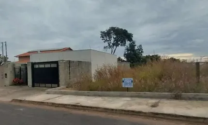 Terreno à venda no bairro Do Turista 2ª Etapa - Caldas Novas/GO
