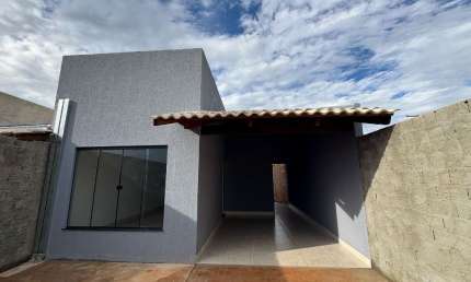 Casa Modelo Aquisição e Construção no setor Mansões águas quentes