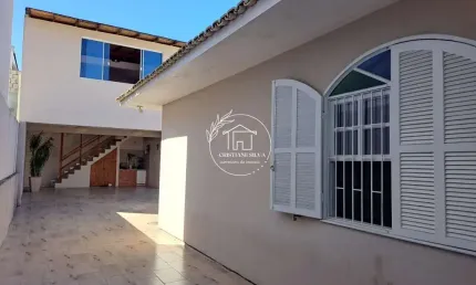 Casa com 2 quartos à venda no Barreiros, São José 