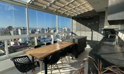 Apartamento à venda no bairro Estreito - Florianópolis/SC