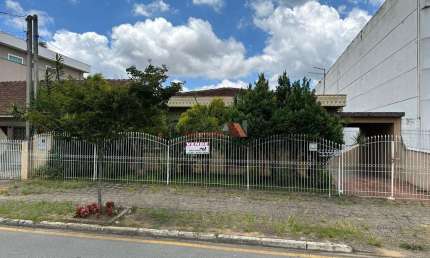 Casa de 480m² à Venda em Araucária – Conforto e Conveniência ao Lado da Havan