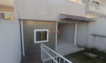 Casa com 3 quartos à venda na Rua Juruá, Iguaçu, Araucária, 86 m2 por R$ 350.000