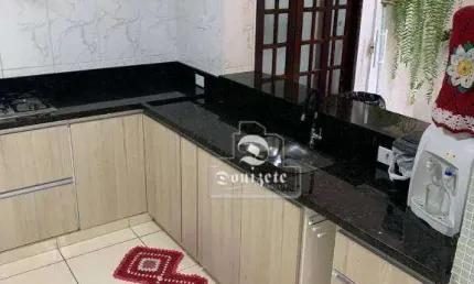 Sobrado com 2 dormitórios à venda, 298 m² por R$ 743.999,90 - Utinga - Santo André/SP