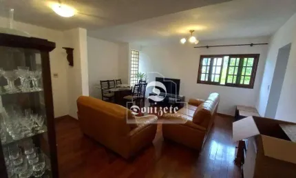 Sobrado com 3 dormitórios à venda, 180 m² por R$ 930.000,00 - Vila Scarpelli - Santo André/SP