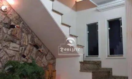 Sobrado com 4 dormitórios à venda, 180 m² por R$ 745.000,00 - Parque João Ramalho - Santo André/SP