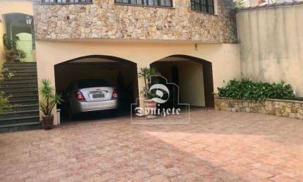 Sobrado com 3 dormitórios à venda, 253 m² por R$ 980.000,00 - Vila Cecília Maria - Santo André/SP