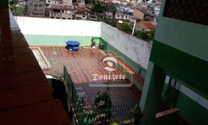 Sobrado com 3 dormitórios à venda, 453 m² por R$ 780.000,00 - Campestre - Santo André/SP