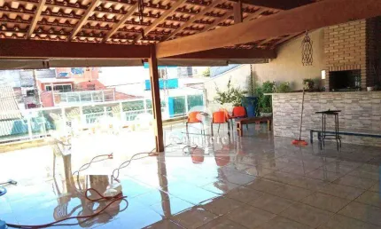 Casa com 2 dormitórios à venda, 183 m² por R$ 749.999,99 - Vila Junqueira - Santo André/SP