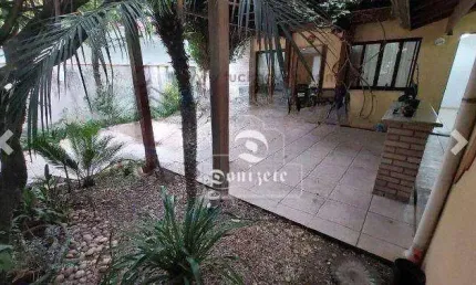 Sobrado com 3 dormitórios à venda, 295 m² por R$ 948.000,00 - Jardim - Santo André/SP