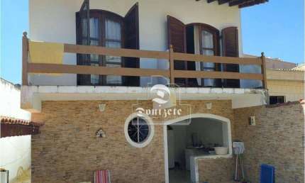 Assobradada com Piscina TE 8x33, a/c 225m2 à venda - 3 dorms. c/ 1 suíte - 04 vagas-  Vl. Humaitá - R$1.200.000,00