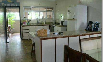 Sobrado com 4 dormitórios à venda, 306 m² por R$ 945.000,00 - Vila Assunção - Santo André/SP