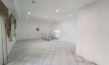 Sobrado com 1 dormitório para alugar, 200 m² por R$ 7.450,51/mês - Jardim - Santo André/SP