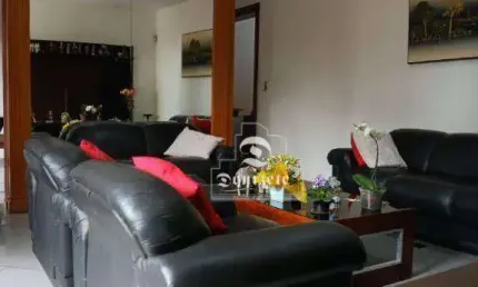 Casa com 3 dormitórios à venda, 367 m² por R$ 1.600.000,00 - Vila Pires - Santo André/SP