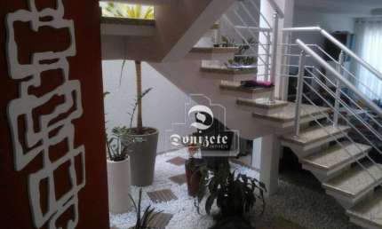 Sobrado com 3 dormitórios, 238 m² - venda por R$ 1.390.000,00 ou aluguel por R$ 6.640,01/mês - Vila Scarpelli - Santo André/SP