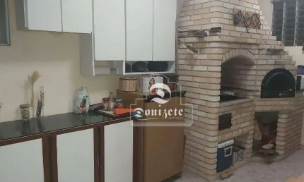 Sobrado com 3 dormitórios à venda, 220 m² por R$ 979.999,99 - Vila Scarpelli - Santo André/SP