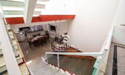 Sobrado com 4 dormitórios à venda, 256 m² por R$ 1.690.000,00 - Vila Gilda - Santo André/SP