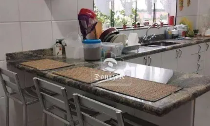 Sobrado a venda no Pq Novo Oratório com 3 dormitórios