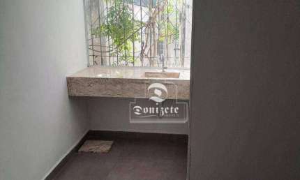 Sobrado com 1 dormitório para alugar, 120 m² por R$ 10.404,00/mês - Jardim - Santo André/SP