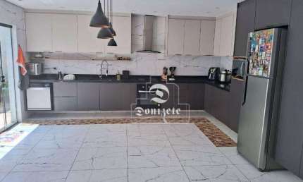 Sobrado com 3 dormitórios à venda, 264 m² por R$ 1.200.000,00 - Vila Metalúrgica - Santo André/SP