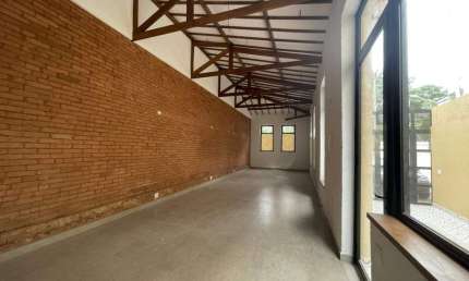Salão para alugar no Edifício Antuérpia em Piracicaba na Paulista