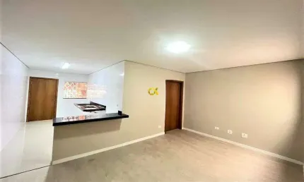 Aproveite!! Apresentando uma casa reformada encantadora à venda na região central de Piracicaba.