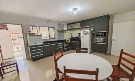 Aproveite!! **Encante-se com esta Charmosa residência a venda no São Jorge, em Piracicaba**