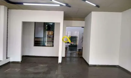 Oportunidade Única: Casa Comercial para Locação no coração de Piracicaba!