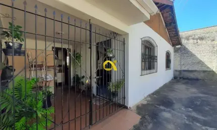 Oportunidade na Paulicéia! Casa com 2 dormitórios disponível para venda.