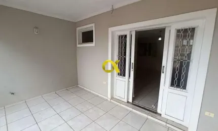 Casa com 4 quartos para alugar no Jaraguá, Piracicaba 