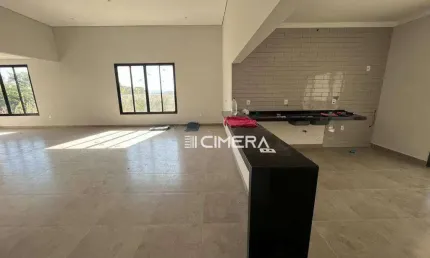 Casa térrea, no condomínio saint charbel em aracoiaba da serra.