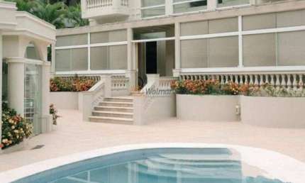Imperdível casa de luxo em condomínio exclusivo em Campinas-SP: 4 quartos, 4 suítes, 3 salas, 7 banheiros, 15 vagas, 720,15 m².