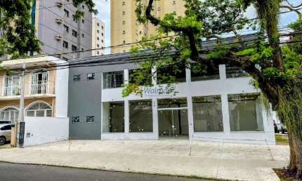 Salão Comercial de Alto Padrão na Vila Itapura em Campinas-SP: 4 salas, 4 banheiros, 4 vagas, 312m² de área!