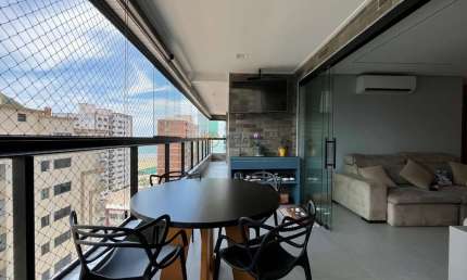 Imperdível Apartamento à Venda no Canto do Forte em Praia Grande-SP: 3 quartos, 3 suítes, 3 salas, 5 banheiros, 2 vagas, 118m²!