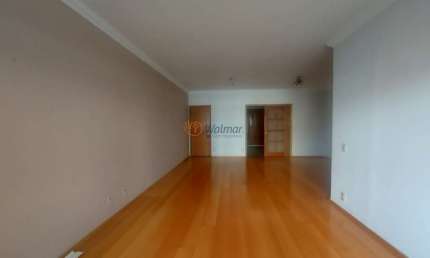 Apartamento à venda no Cambuí, Campinas-SP: 3 quartos, 1 suíte, 3 salas, 4 banheiros, 2 vagas, 156,13m². Imperdível!