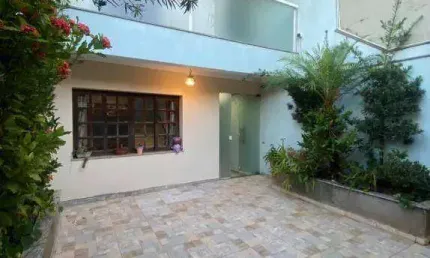Casa com 2 quartos à venda na Rua Luís de Andrade, 753, Vila Pereira Barreto, São Paulo
