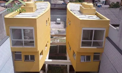 OBRADO EM CONDOMÍNIO - 182m² (100,25m² construídos)