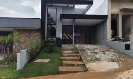 Casa espaçosa em condomínio fechado no bairro santa marta