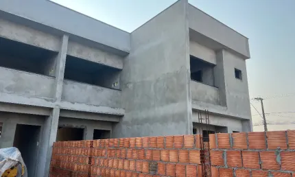 Casa com 2 quartos à venda na Rua Papa João Paulo I, Iririú, Joinville