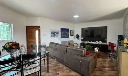Casa com 3 quartos à venda na Rua das Andorinhas, 370, Guaripocaba, Bragança Paulista