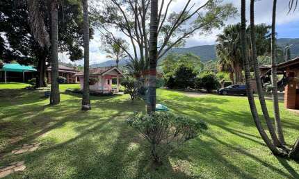 Chácara à venda no interior de São Paulo - Entre Bragança Paulista e Extrema (locação para Airbnb)