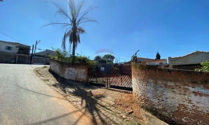 Terreno 661 metros com topografia excelente na Vila Aparecida