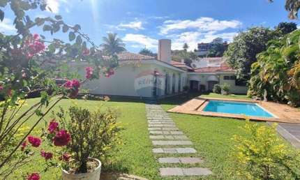 Casa de Luxo com 446,62 em Jardim Silvana, Amparo, SP