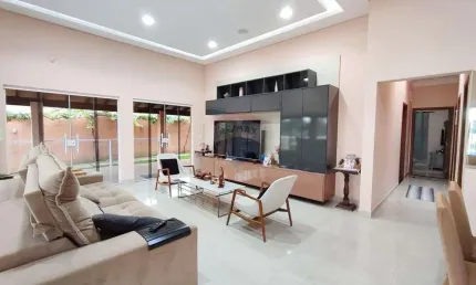 Chácara a venda em Bragança Paulista SP, 4 quartos sendo 2 suítes, piscina com área Gourmet com armários planejados.