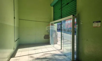 LOCAÇÃO COMERCIAL - PRÉDIO MULTIUSO EM ÁREA DE ALTO FLUXO - BRAGANÇA PAULISTA (LAVA PÉS)