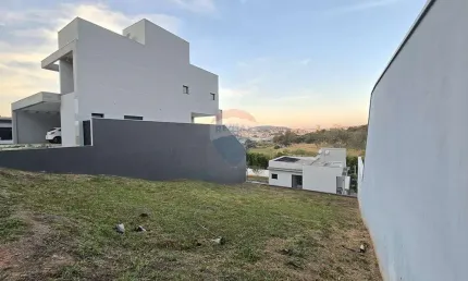 Terreno à venda na Alameda dos Castelos, Q24, Condomínio Villa Real de Bragança, Bragança Paulista