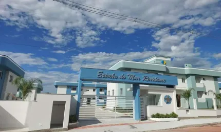 Apartamento para Venda em Garopaba, Limpa, 2 dormitórios, 1 suíte, 1 vaga