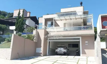 Casa para Venda em Garopaba, Jardim Panorâmico, 5 dormitórios, 5 suítes, 5 banheiros, 2 vagas