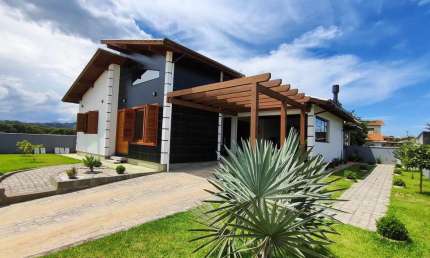 Casa para Venda em Garopaba, Campo Duna, 2 dormitórios, 1 suíte, 2 banheiros, 1 vaga